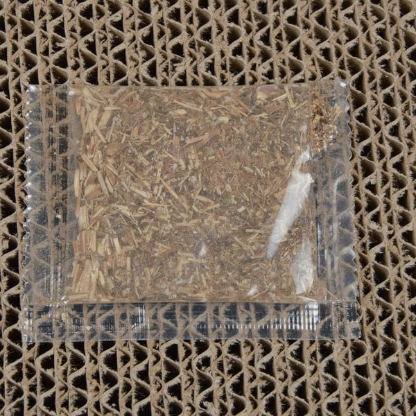 Kaķu nagu asināmais – Love Story-image-1