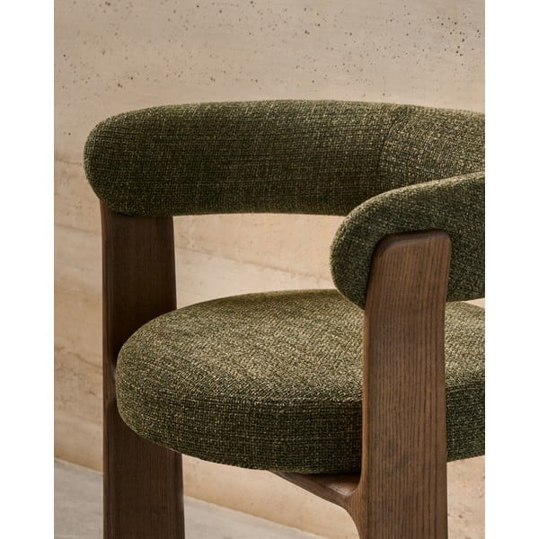 Haki/brūns oša masīvkoka ēdamistabas krēsls ar roku balstiem Granite – Kave Home-image-2