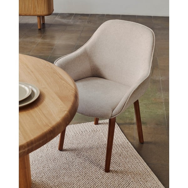 Bēšs polsterēts ēdamistabas krēsls Aleli – Kave Home-image-1