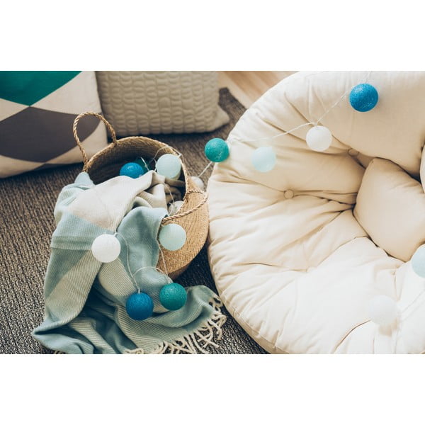 Bēši rozā LED gaismiņu virtene LUKKA, 30 lampiņas-image-4