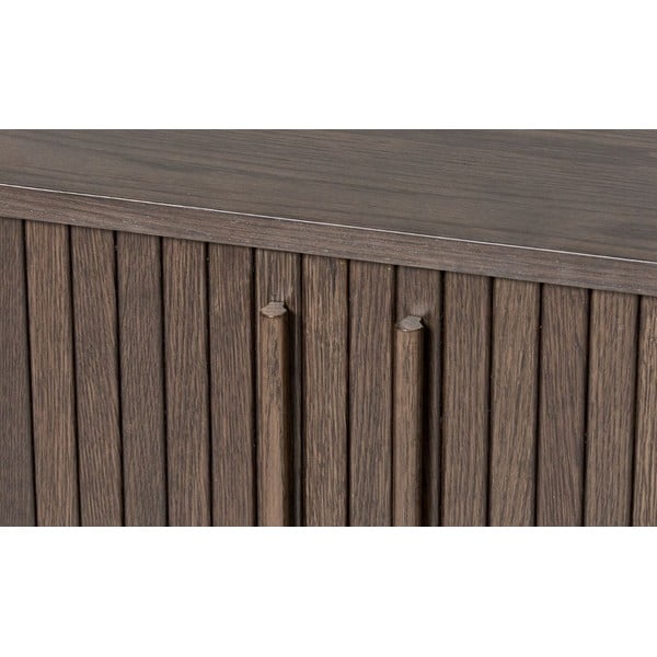 Brūna kumode ar ozolkoka imitāciju un bīdāmām durvīm 140x76x45 cm Meta – Unique Furniture-image-3