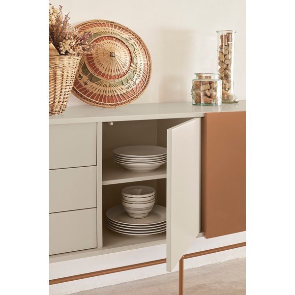 Ķieģeļu sarkana/bēša zema kumode ar bīdāmām durvīm 180x91 cm Nube – Teulat-image-1