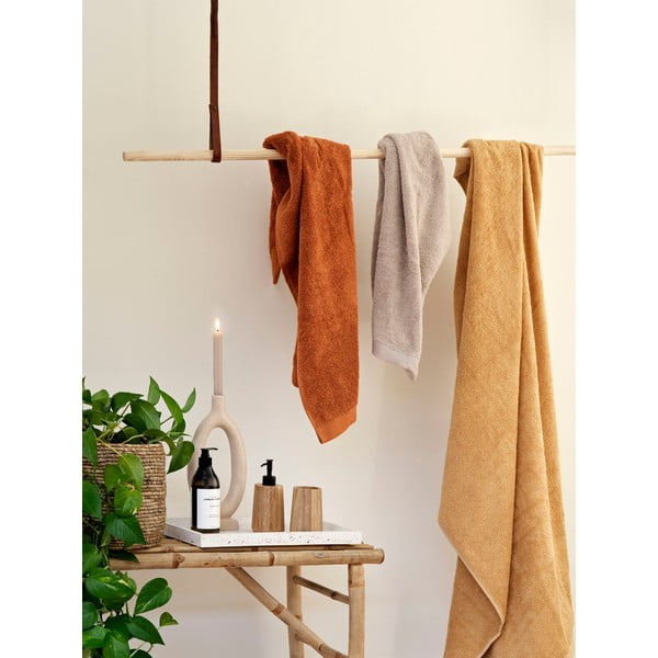 Oranžs organiskās kokvilnas dvielis 140x70 cm Original Organic – Bahne & CO-image-1