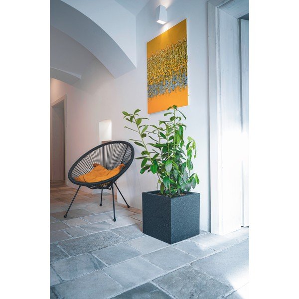 Pašlaistošs puķu pods no pārstrādātas plastmasas Cubico Stone – Flower Lover-image-1