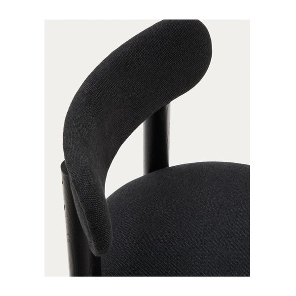 Melni ozola masīvkoka pusdienu krēsli (2 gab.) Nebai – Kave Home-image-4