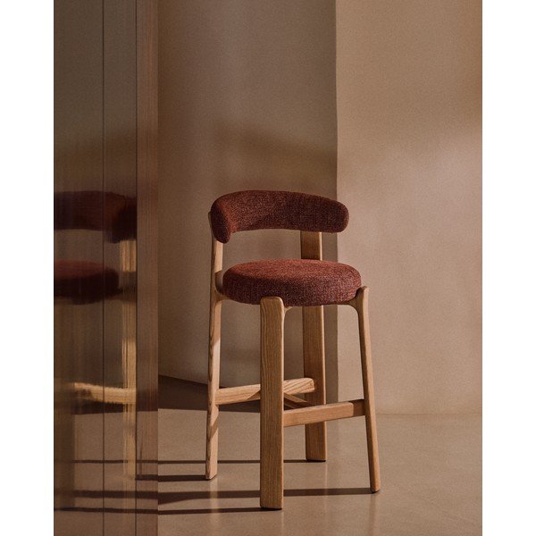 Terakotas oranžs/gaiša dabīga toņa oša masīvkoka bāra krēsls (sēdekļa augstums 75 cm) Granite – Kave Home-image-1