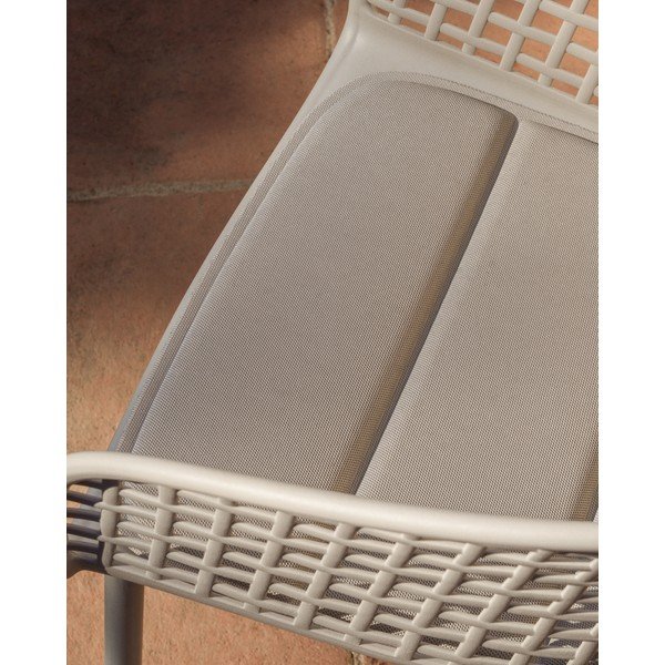 Bēšs dārza sēdekļa spilvens 43x45 cm Sindera – Kave Home-image-1