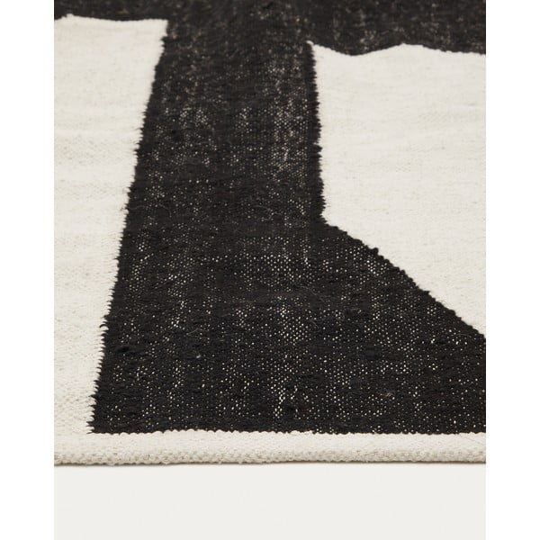 Melns/krēmkrāsas divpusējs/ar rokām darināts paklājs no džutas maisījuma 160x230 cm Sotty – Kave Home-image-4