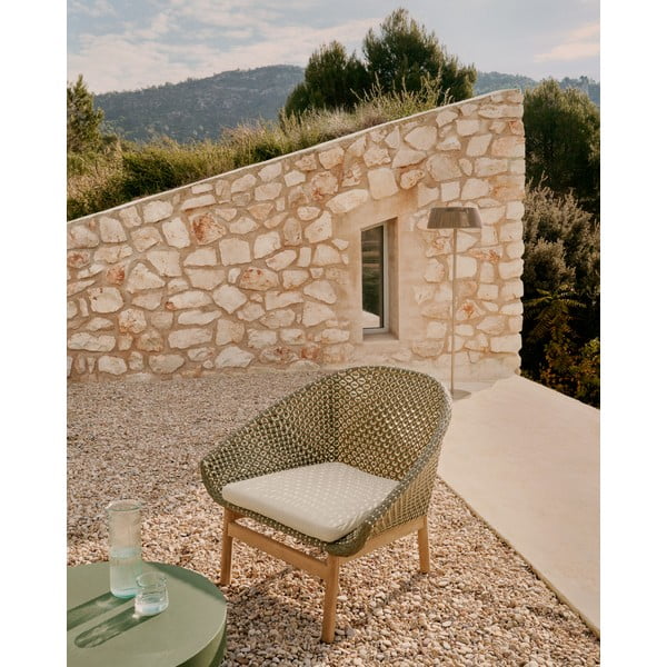 Zaļš/dabīga toņa masīvkoka dārza atpūtas krēsls Olbia – Kave Home-image-1