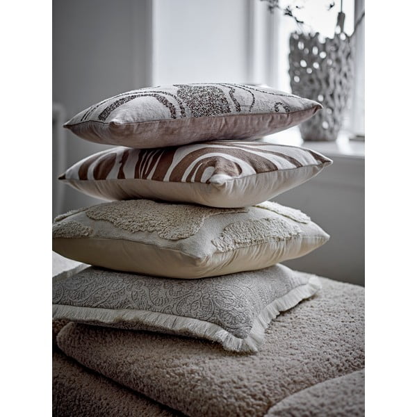 Dekoratīvais spilvens 50x50 cm Cabrie – Bloomingville-image-4