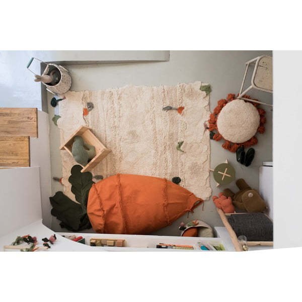 Zaļš/oranžs bērnu sēžammaiss Cathy the Carrot – Lorena Canals-image-1