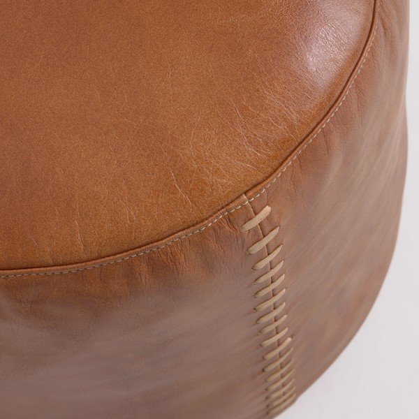 Konjaka brūns ādas pufs Kave Home Cesia-image-1