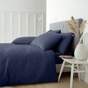 Tumši zila divguļamā flaneļa gultas veļa 230x220 cm Brushed – Catherine Lansfield
