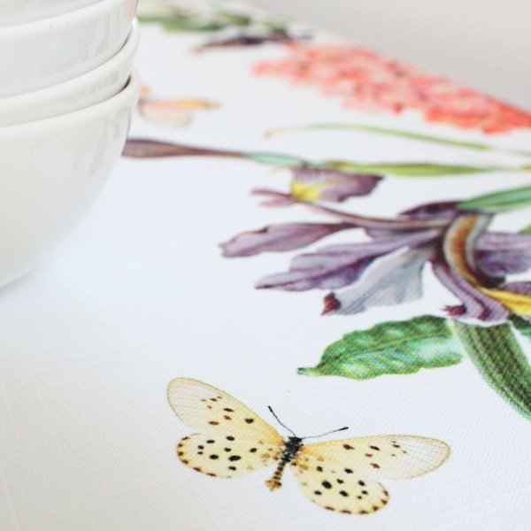 Kokvilnas galdauts Happy Friday Basic Spring Time, 150 x 150 cm-image-1