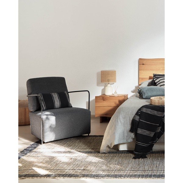 Melns krēsls Gamer – Kave Home-image-1