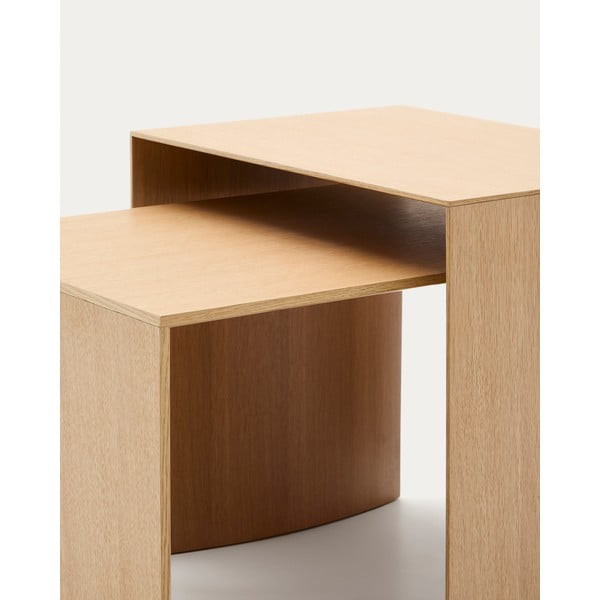 Sānu galdiņš ar ozolkoka imitāciju 40x55 cm Litto – Kave Home-image-1