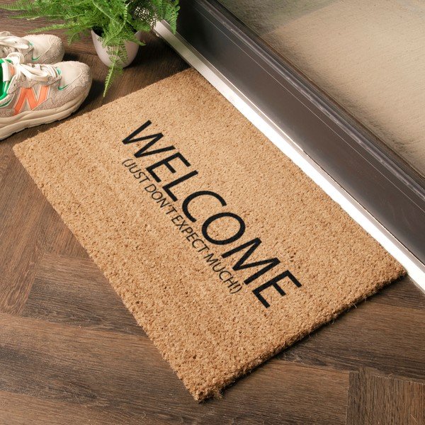 Kokosšķiedras kājslauķis 40x60 cm Welcome Don't Expect Much – Artsy Doormats-image-1