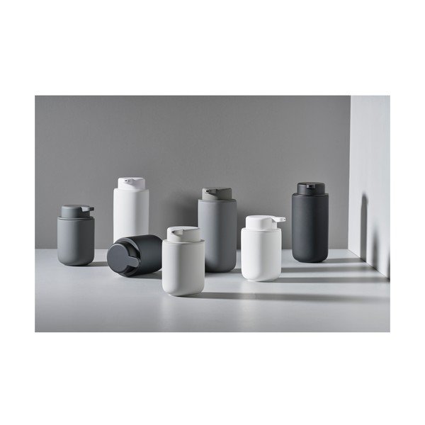 Melns sienas keramikas ziepju dozators 450 ml Ume – Zone-image-1