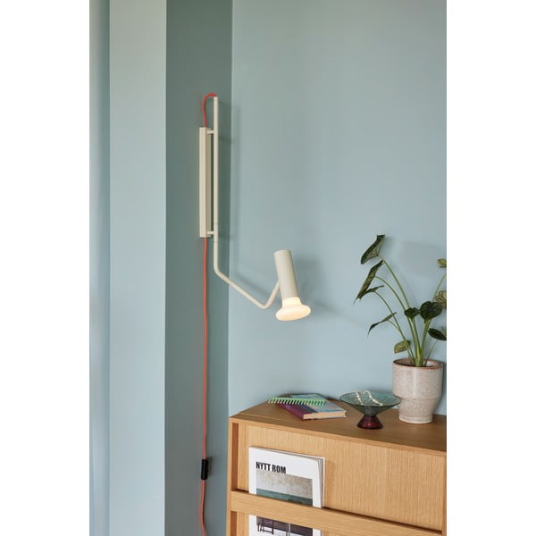 Bēša sienas lampa Wally – Hübsch-image-1
