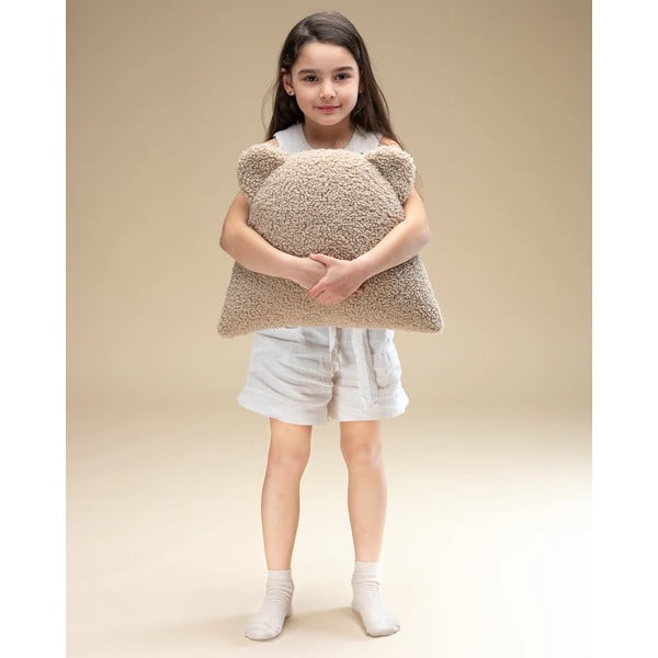 Gaiši brūns bērnu dīvāna spilvens no buklē auduma Bear – Wigiwama-image-3