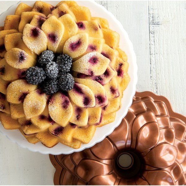 Kūku cepšanas veidne vara krāsā Nordic Ware Blossom, 2,4 l-image-4
