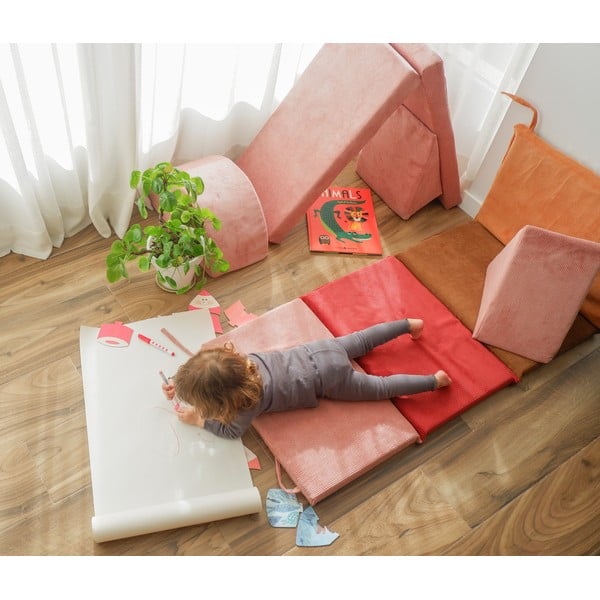 Gaiši rozā velveta putu rotaļu laukums 75x41x7 cm Bloque Montessori – Little Nice Things-image-4