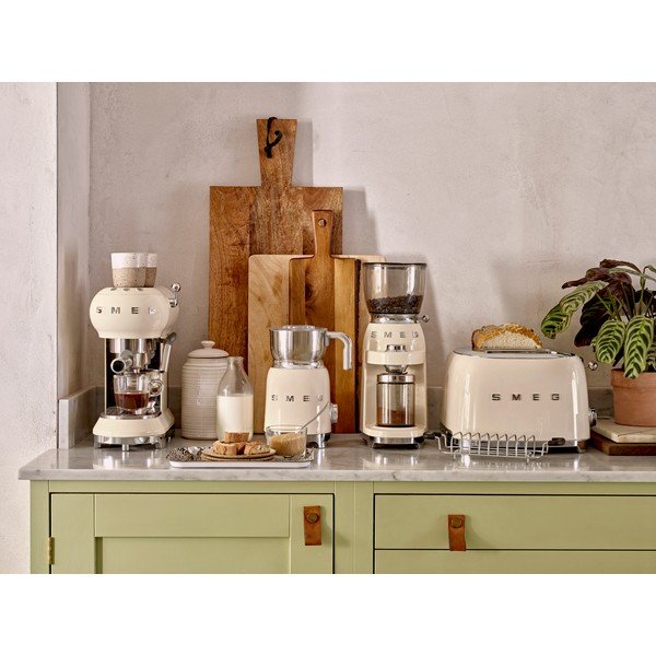 Bēšs elektriskais piena putotājs 50's Retro Style  – SMEG-image-4