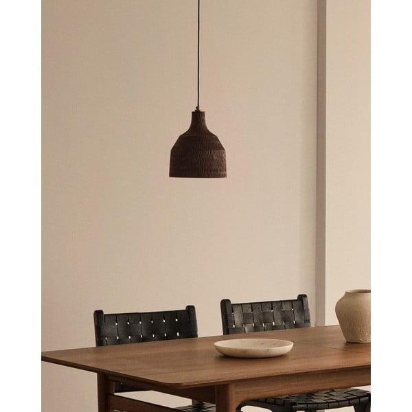 Melna piekaramā lampa ar koka abažūru ø 21 cm Amire – Kave Home-image-1