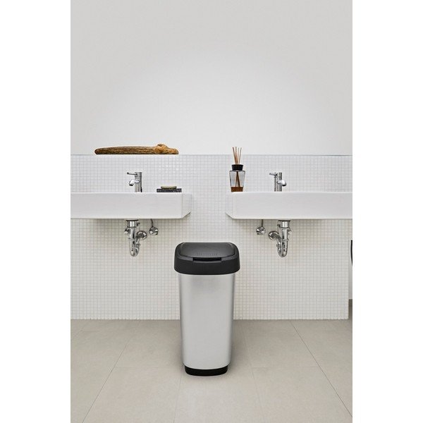 Sudraba krāsas plastmasas atkritumu tvertne 50 l Twist – Rotho-image-1