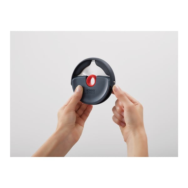 Silikona/nerūsējošā tērauda griezējs picai Disc – Joseph Joseph-image-1