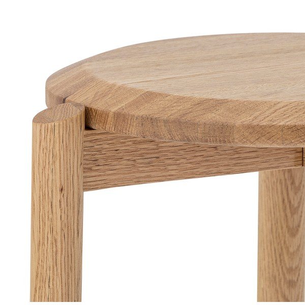 Dabīga toņa ozola masīvkoka ķeblis Gil – Bloomingville-image-2