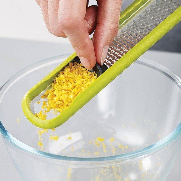 Citrusaugļu mizas rīvētājs ar lāpstiņu Joseph Joseph Handi-Zest-image-2