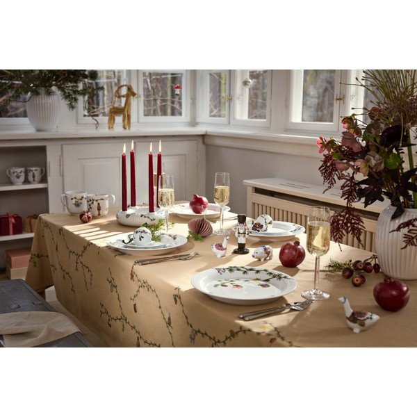 Porcelāna adventes svečturis ar Ziemassvētku motīvu Hammershøi Christmas – Kähler Design-image-1