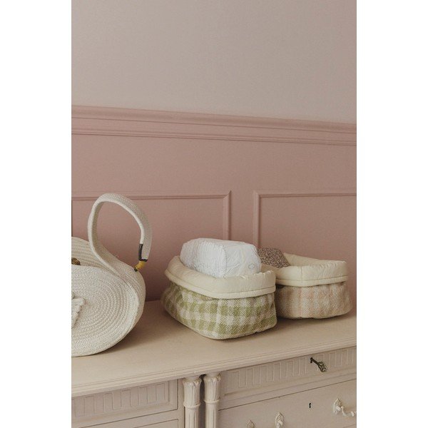 Gaiši zaļš tekstila bērnu rotaļlietu grozs 30x20x20 cm Swan Matcha – Lorena Canals-image-1