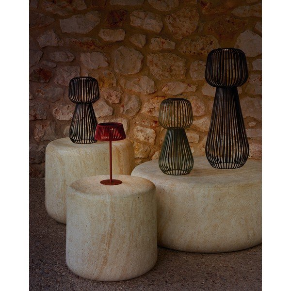 LED galda āra gaismeklis ar regulējamu spilgtumu ar saules baterijām (augstums 70 cm) Reiba – Kave Home-image-3