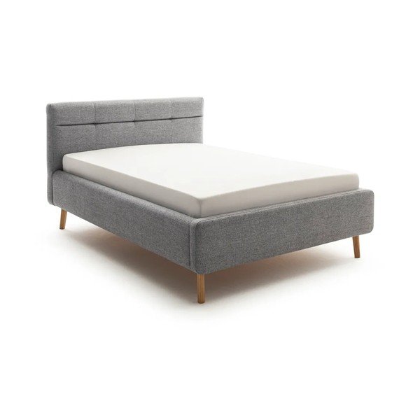 Pelēka polsterēta divvietīga gulta ar veļas kasti ar redelēm 140x200 cm Lotte – Meise Möbel