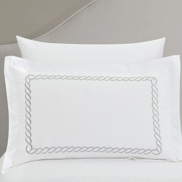 Balta divguļamā gultas veļa no kokvilnas satīna ar palagu 240x220 cm Whispered Serenity – Mila Home Luxury-image-3