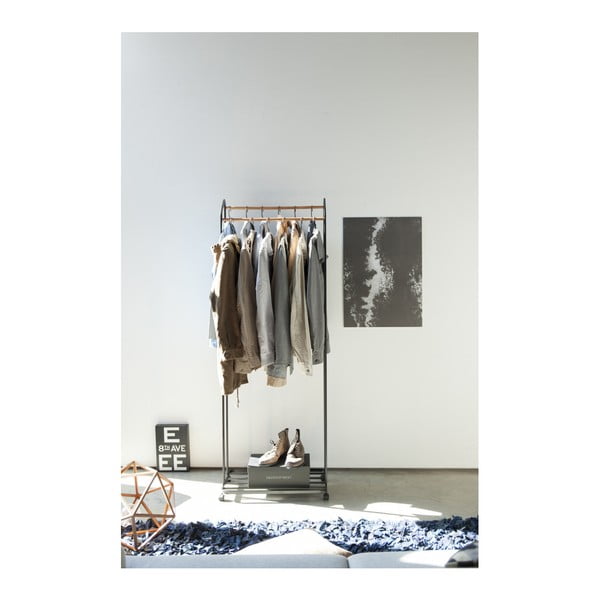 Melns metāla pārvietojams drēbju pakaramais statīvs Tower – YAMAZAKI-image-1