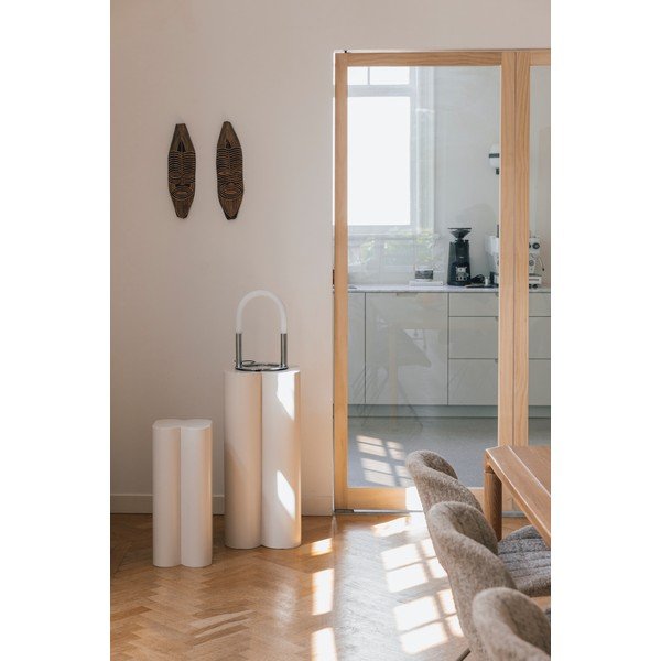 Sudraba krāsas metāla LED galda lampa ar regulējamu spilgtumu (augstums 36 cm) Arch – Zuiver-image-2