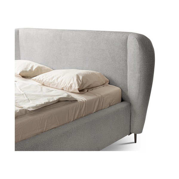 Gaiši pelēka polsterēta divvietīga gulta ar redelēm 140x200 cm Makana – Makamii-image-4