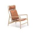 Krēsls ar ozolkoka konstrukciju un brūnu bifeļādas sēdekli Gazzda Dedo