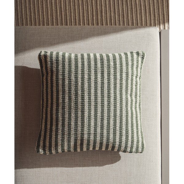 Āra spilvendrāna 45x45 cm Dirome – Kave Home-image-1