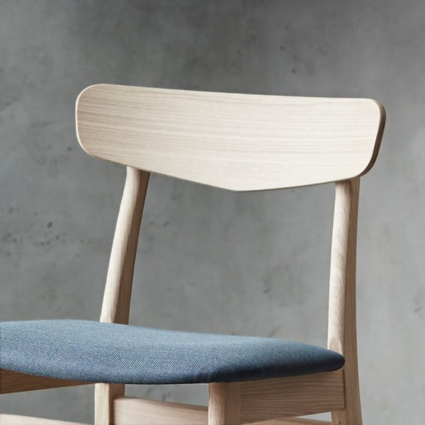 Zils/dabīga toņa ozola masīvkoka pusdienu krēsls Mosbøl – Hammel Furniture-image-3