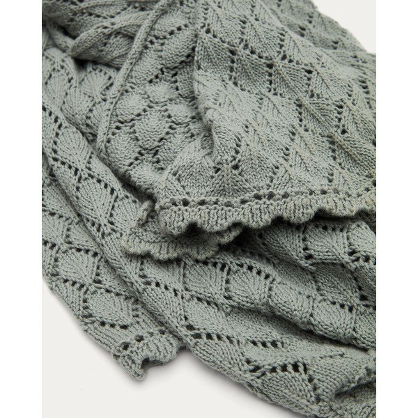 Zila kokvilnas adīta bērnu sega 70x100 cm Ria – Kave Home-image-1