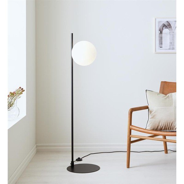 Balta stāvlampa Markslöjd Dione, augstums 134,5 cm-image-2