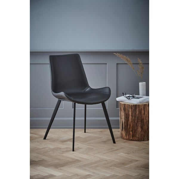 Melns eko ādas ēdamistabas krēsls DAN-FORM Denmark Hype-image-1