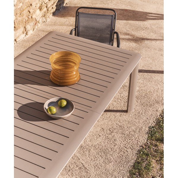 Krēmkrāsas dārza krēsls Luri – Kave Home-image-3