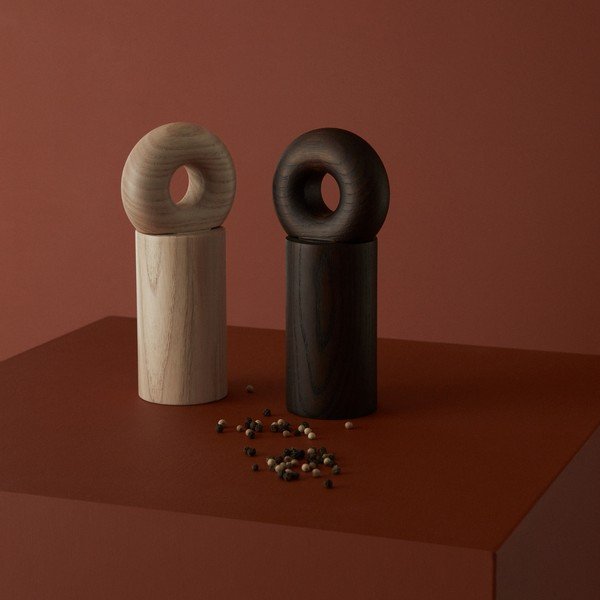 Dabīga toņa koka sāls un piparu dzirnaviņas Hoop – OYOY Living Design-image-1