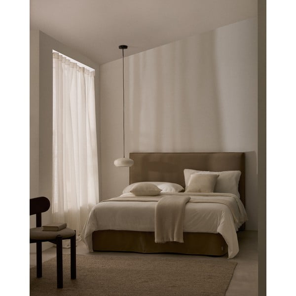 Pelēkbrūna polsterēta divvietīga gulta 180x200 cm Jaira – Kave Home-image-1