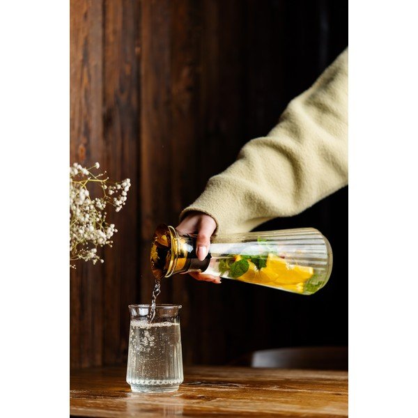 Stikla karafe 900 ml Mia – Vialli Design-image-3